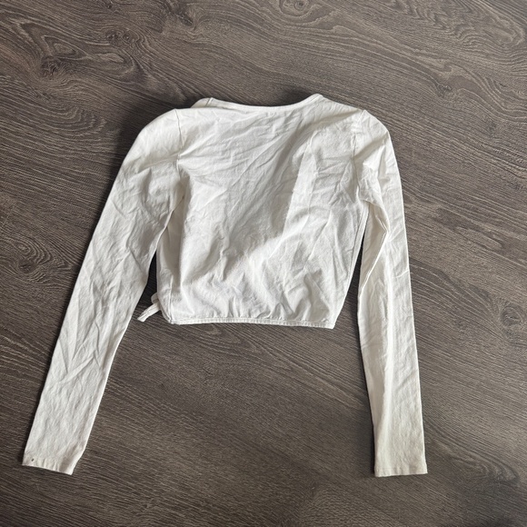 Sunday Best (Aritzia) White Long Sleeve Tie Front Top – Size S - Picture 5 of 6